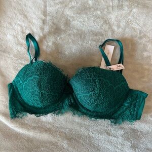 Victoria's Secret Green Lace Push-Up Bra